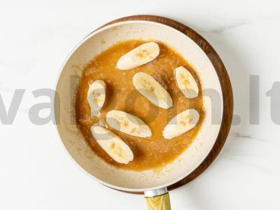 Bananu karamelėje Žingsnis 5