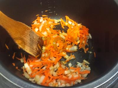 Žirnių sriuba lėtoje viryklėje su šonkauliais Žingsnis 1