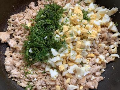 Mėsos pyragas su svogūnais Žingsnis 3