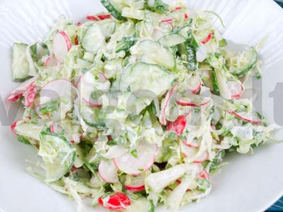 Pavasarinė daržovių salotos. Sveika mityba su Olga pagrindine nuotrauka