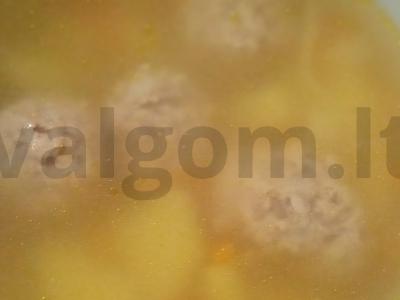 Sriuba su meatballs, kalendra ir šalotiniu svogūnu Žingsnis 4