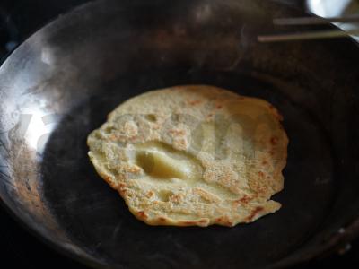 Tako su krevetėmis, čili ir sūrio padažu Žingsnis 10