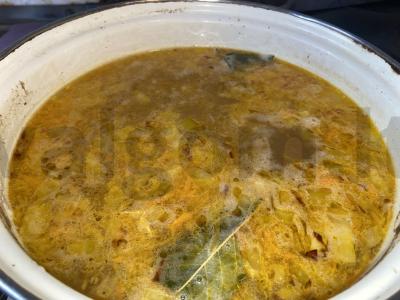 Lengvas vištienos sriuba su vermišeliais pietums Žingsnis 4