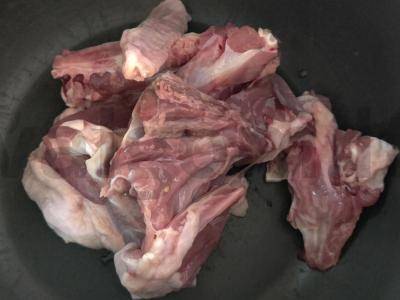 Burokėlių sriuba su antis Žingsnis 1