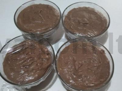 Rūgštus šokoladinis musas Žingsnis 2