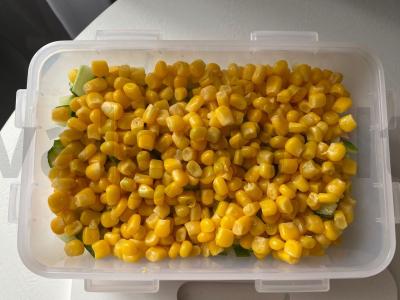 Krevetėmis sluoksniuotas salotas Žingsnis 5