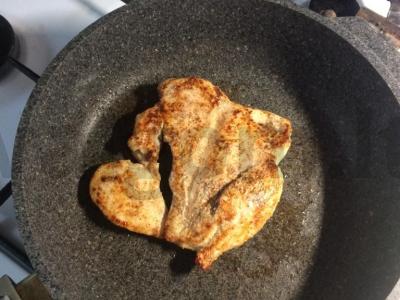 Marinuota vištienos krūtinėlė su daržovėmis Žingsnis 1