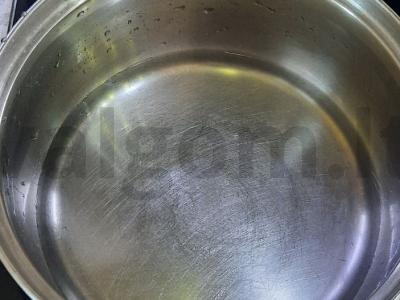 Pienas sriuba su plona vermišeliu Žingsnis 1