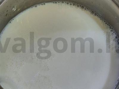 Pienas sriuba su plona vermišeliu Žingsnis 2