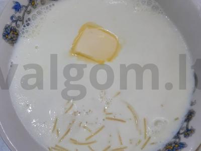 Pienas sriuba su plona vermišeliu pagrindine nuotrauka