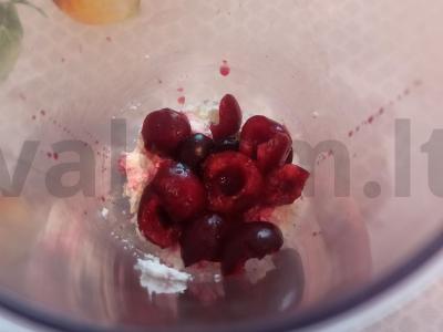 Varškės masė su vyšniomis Žingsnis 1