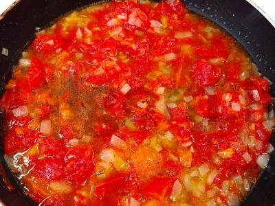 Penne pomidorų padaže Žingsnis 2