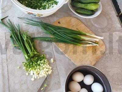 Okroška su dviem svogūnų rūšimis Žingsnis 1