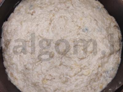 Bananų keksiukas su uogomis Žingsnis 4