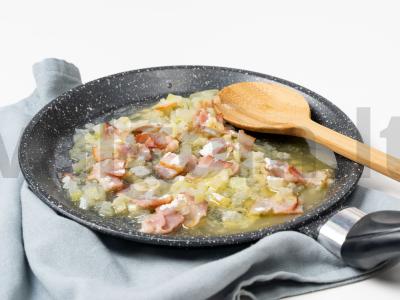 Grietinėlės sriuba su krabais ir bekonu Žingsnis 2