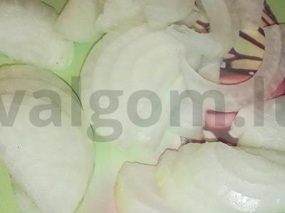 Šiltas salotas su pupelėmis ir kukurūzais Žingsnis 1