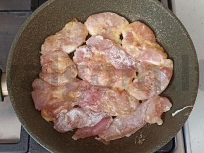 Kepti vištienos medalionai Žingsnis 3