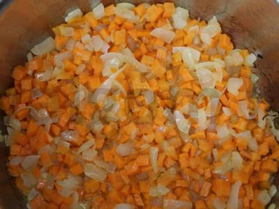 Spagečiai su aštriu bolonjezo padažu Žingsnis 1