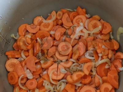 Žuvies filė su daržovėmis garuose Žingsnis 3