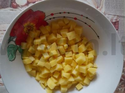 Vegetariškas grybų sriuba iš šampinjonų Žingsnis 1