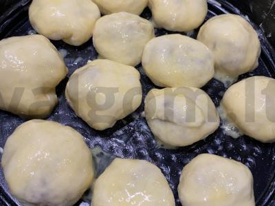 Kepiniai su virta saldžia grietinėle Žingsnis 3