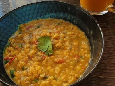 Indų dal: lęšių sriuba pagrindine nuotrauka