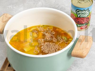 Sriuba su pupomis, kviečių ir moliūgu Žingsnis 2