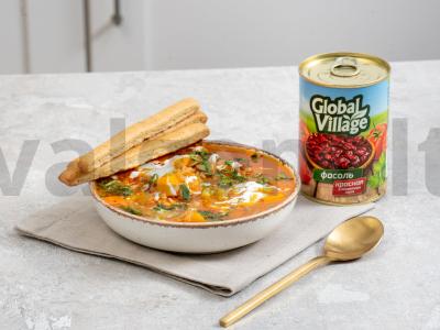 Sriuba su pupomis, kviečių ir moliūgu pagrindine nuotrauka