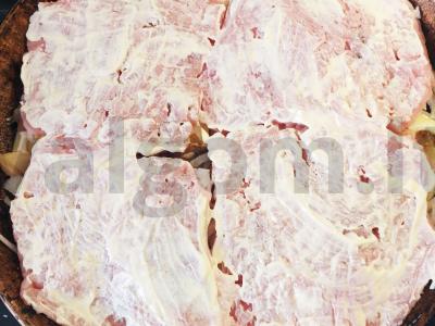 Mėsa prancūziškai su bulvėmis ir grybais orkaitėje Žingsnis 7