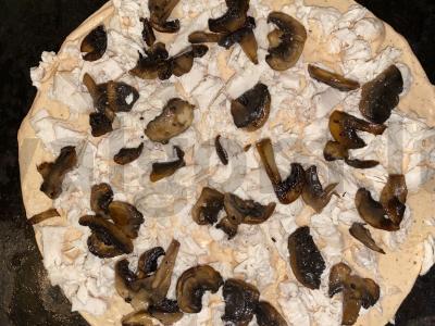 Vištienos pica su grybais ir alyvuogėmis Žingsnis 9