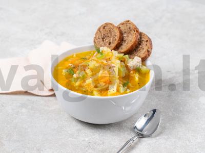 Kopūstų sriuba su cukinijomis pagrindine nuotrauka