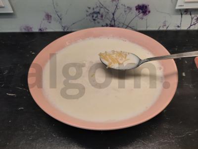 Pienas sriuba pagrindine nuotrauka