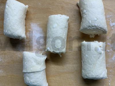 Varškės ritinėliai su kokosų drožlėmis Žingsnis 6