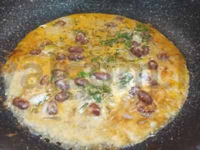 Pšenių košė su svogūnais ir raudonaisiais pupelėmis Žingsnis 4