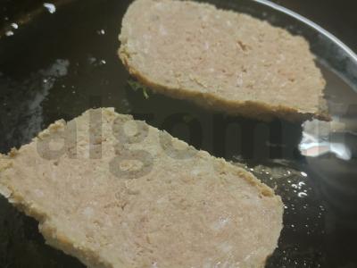 Sumuštinis „Katinėlio Gavo ir jo draugo popietė“ Žingsnis 1