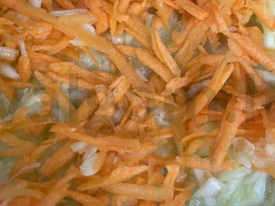 Cukinijų ikra keptuvėje Žingsnis 5