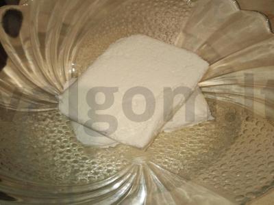 Varškėčiai ant blynų miltų Žingsnis 1