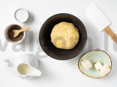 Kepinys su kalakutienos filė ir minkštu sūriu Žingsnis 1