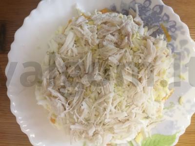 Salotas „Švelnumas“ su marinuotais grybais Žingsnis 9