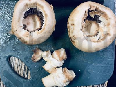 Įdaryti grybai Žingsnis 4