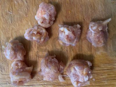 Vermicelli sriuba su dešrelėmis Žingsnis 4