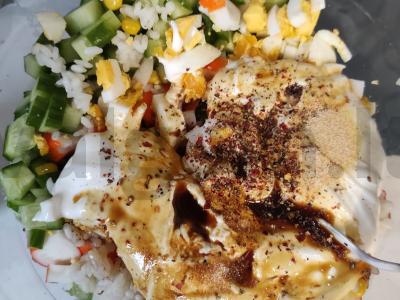 Salotos su krabų lazdelėmis ir sojų padažu Žingsnis 3