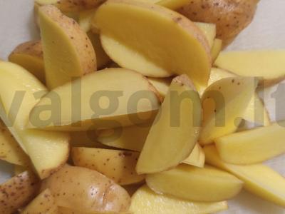 Aštrus bulvių patiekalas kaimišku stiliumi Žingsnis 1