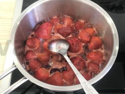 Desertas su braškėmis Žingsnis 1