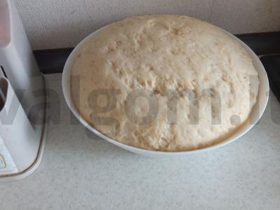 Hachapuri iš mielinės tešlos su varške ir sūriu Žingsnis 1