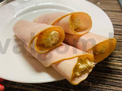 Šoninė su sūriu ir česnaku „Kornetikai“ pagrindine nuotrauka