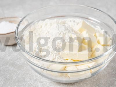 Sūrio pyragėliai pagal GOST Žingsnis 2