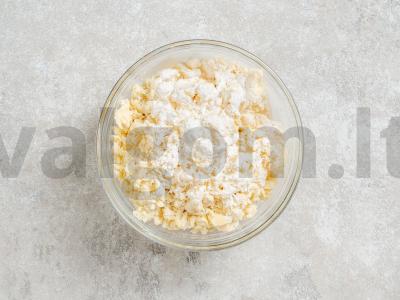 Sūrio pyragėliai pagal GOST Žingsnis 5