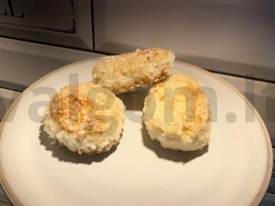 Kalakutienos kotletai ryžių džiūvėsėliuose pagrindine nuotrauka