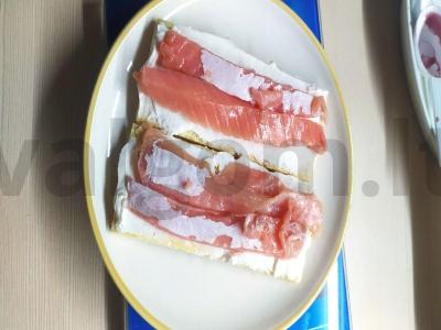 Užkandis su upėtakiu ir varškės sūriu Žingsnis 4